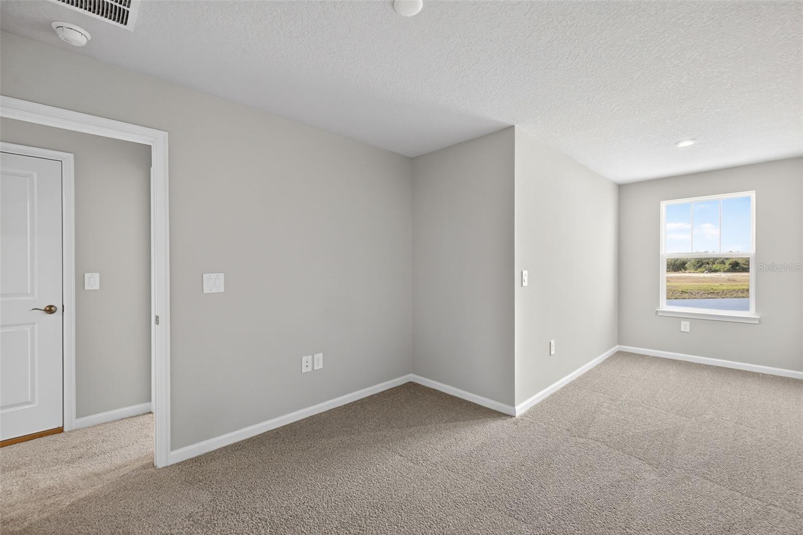 Image 19 of 31 For 9175 Aurelia Avenue