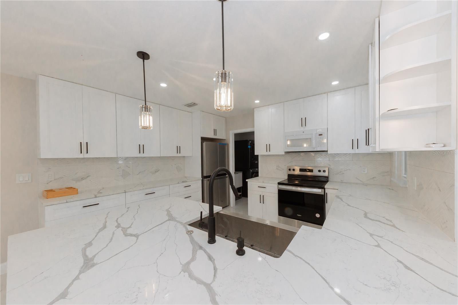 Image 10 of 69 For 2187 Waterside Drive