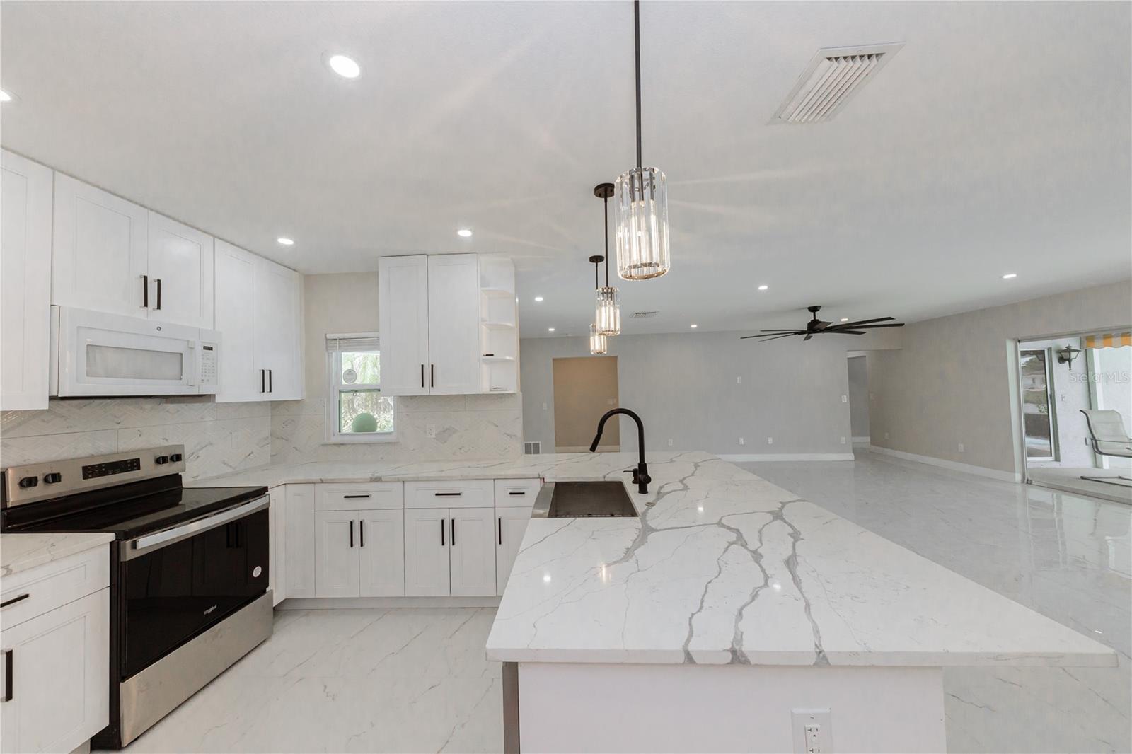 Image 11 of 69 For 2187 Waterside Drive