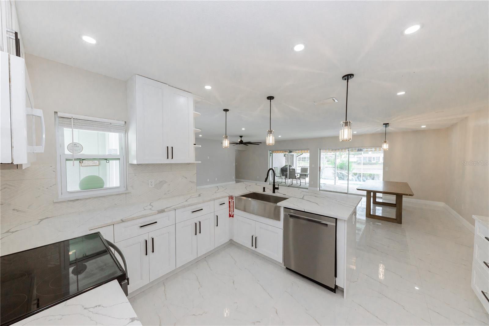Image 12 of 69 For 2187 Waterside Drive