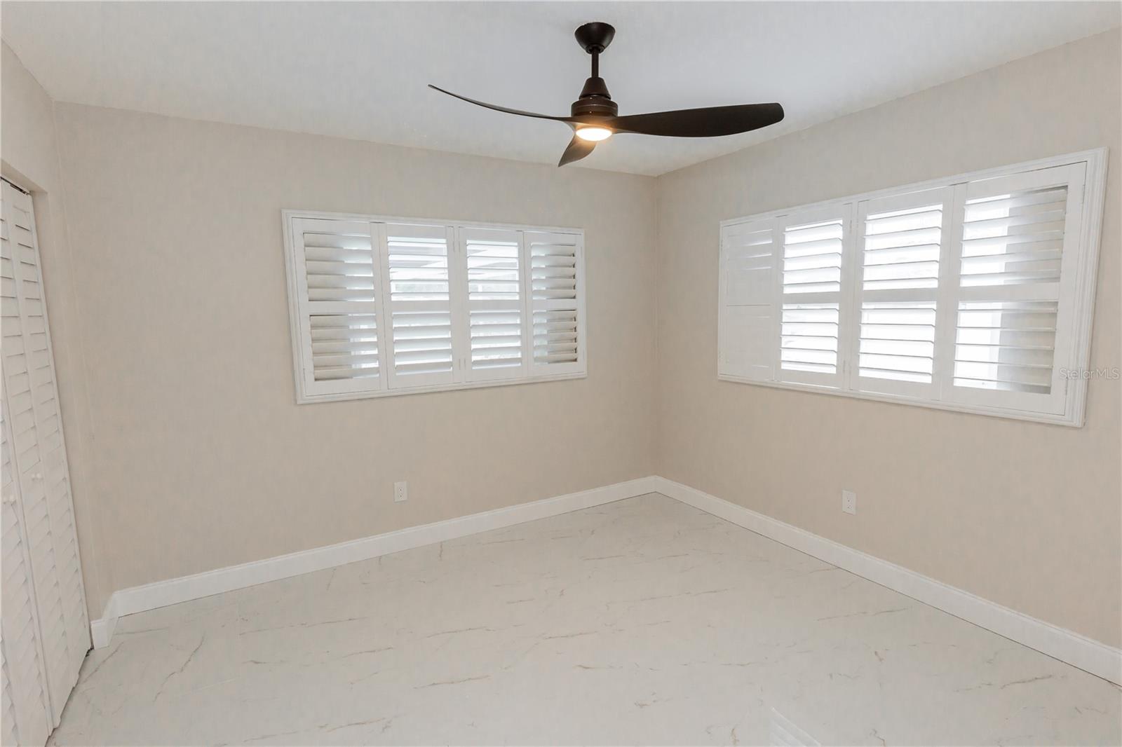 Image 17 of 69 For 2187 Waterside Drive