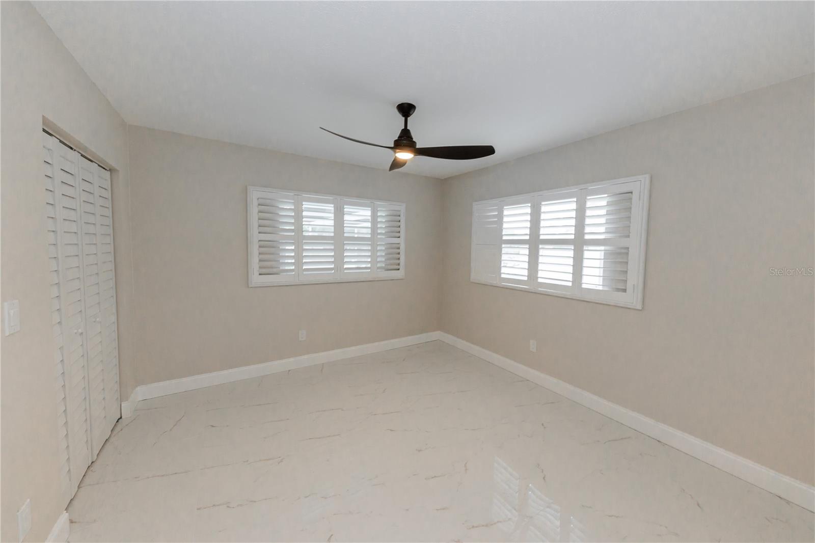 Image 23 of 69 For 2187 Waterside Drive