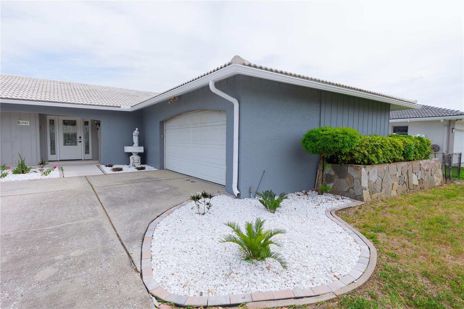 Image 3 of 69 For 2187 Waterside Drive