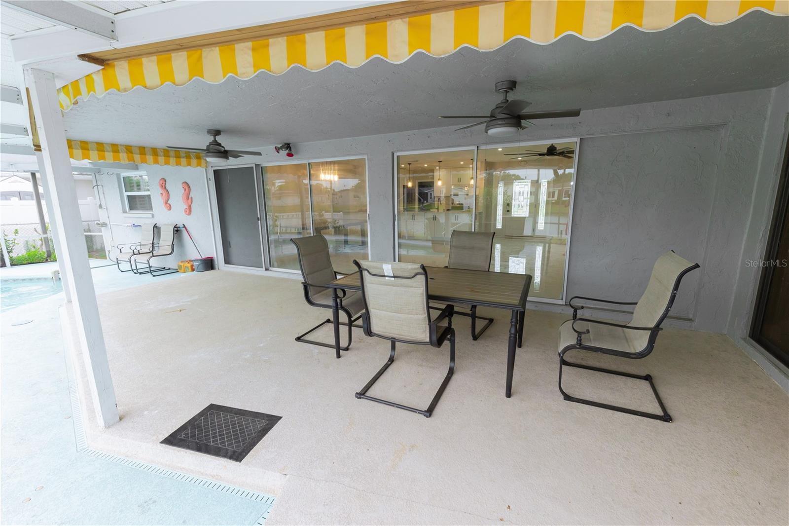 Image 44 of 69 For 2187 Waterside Drive