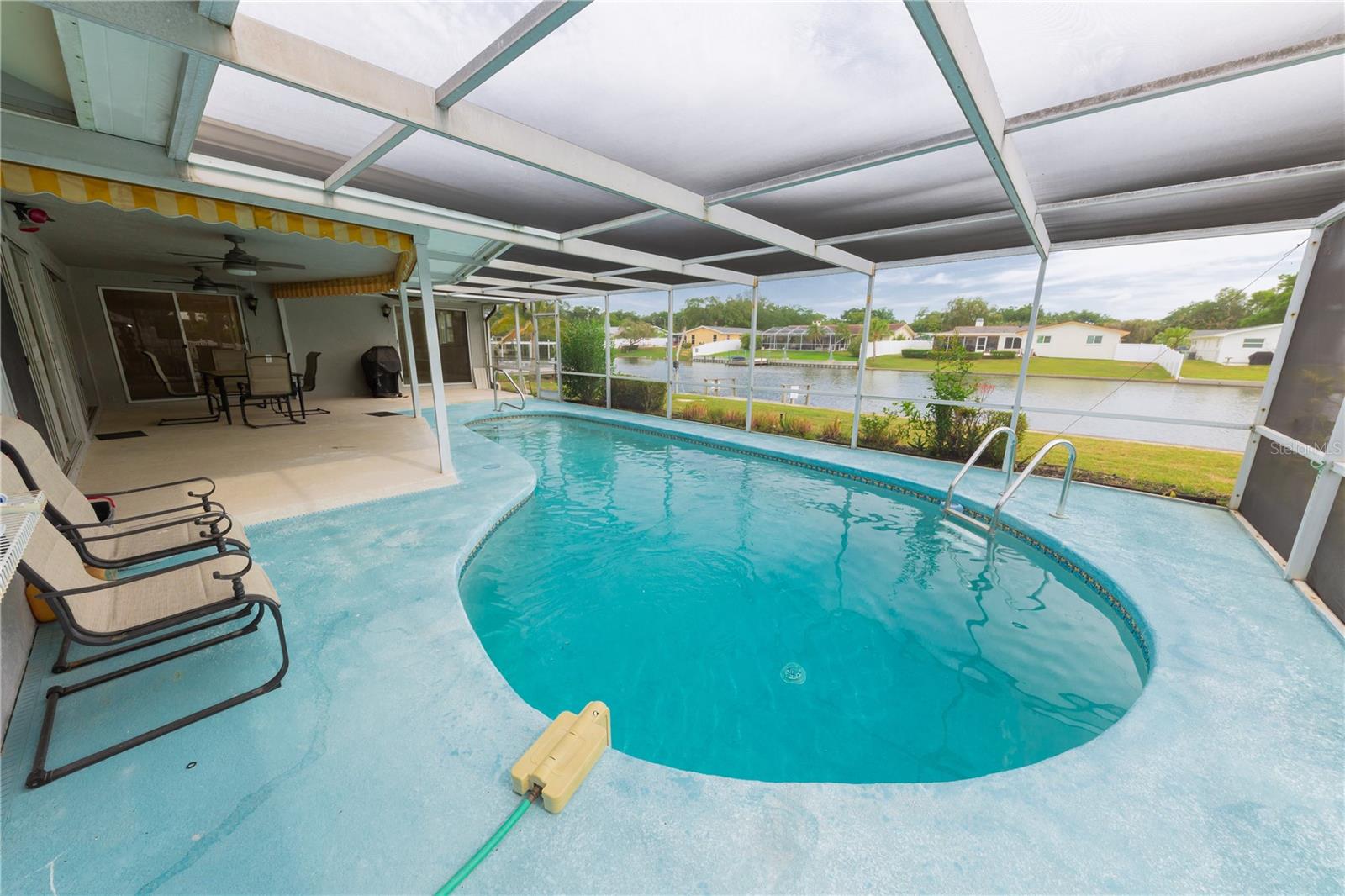 Image 49 of 69 For 2187 Waterside Drive