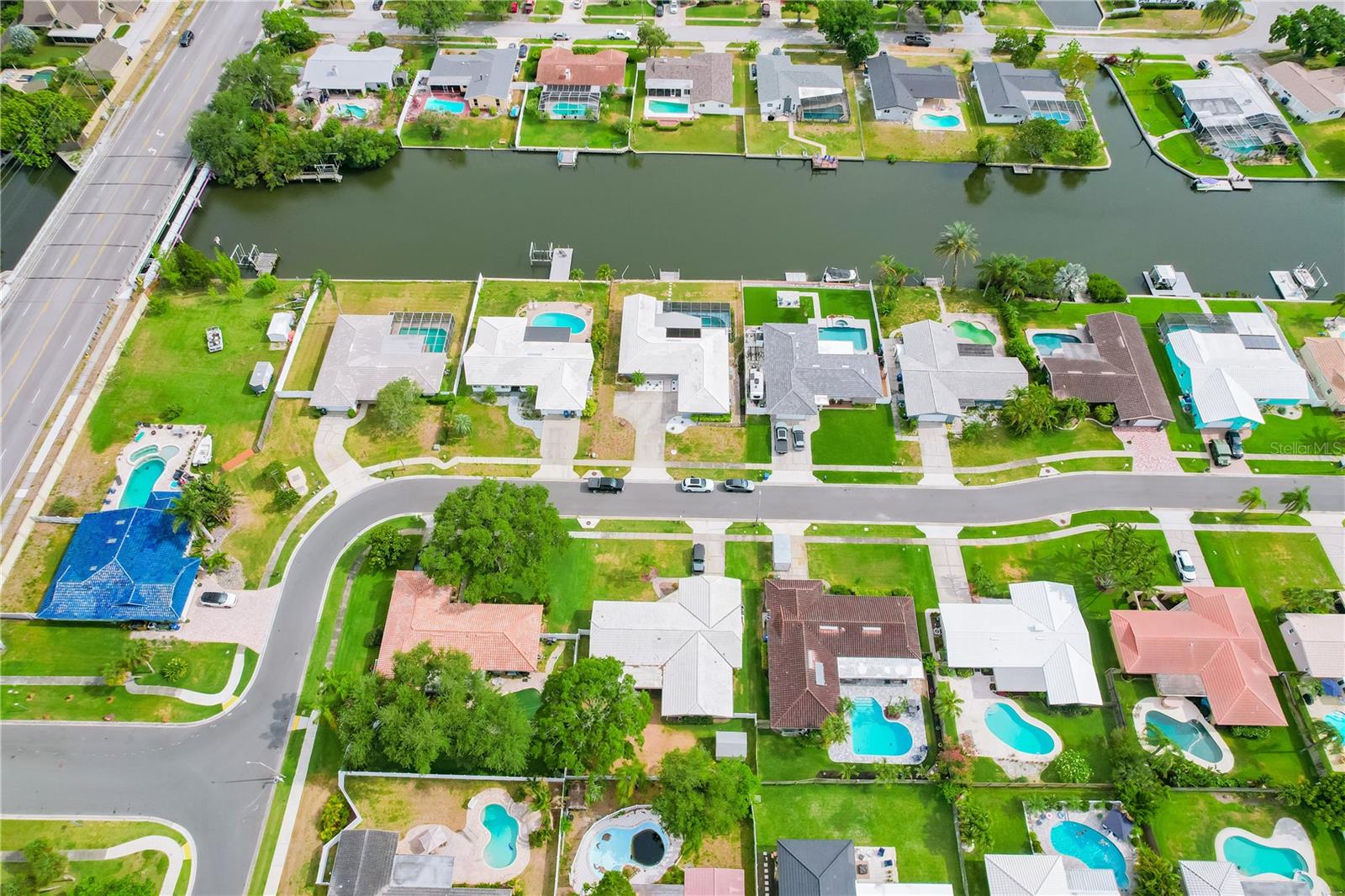 Image 65 of 69 For 2187 Waterside Drive