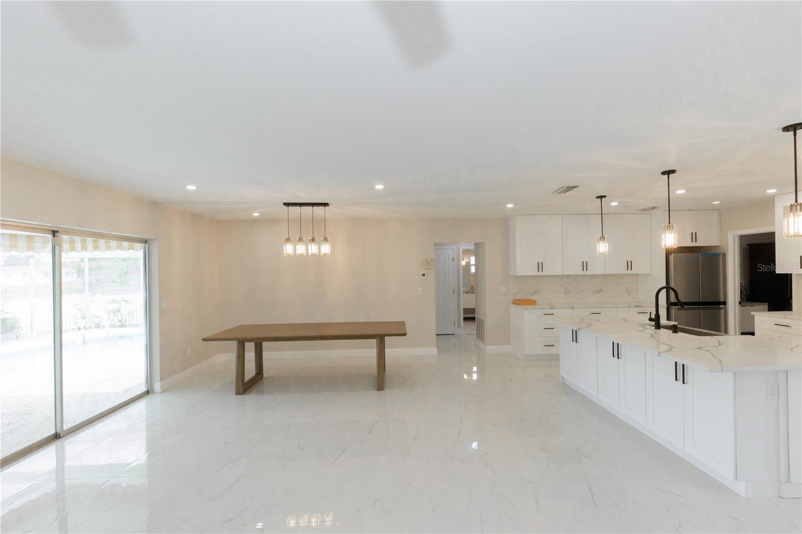 Image 8 of 69 For 2187 Waterside Drive