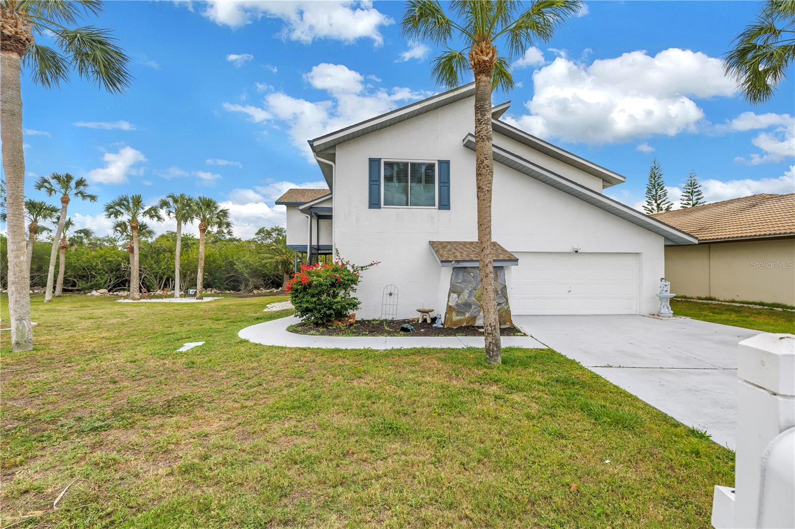 Image 14 of 95 For 4560 Rickover Court