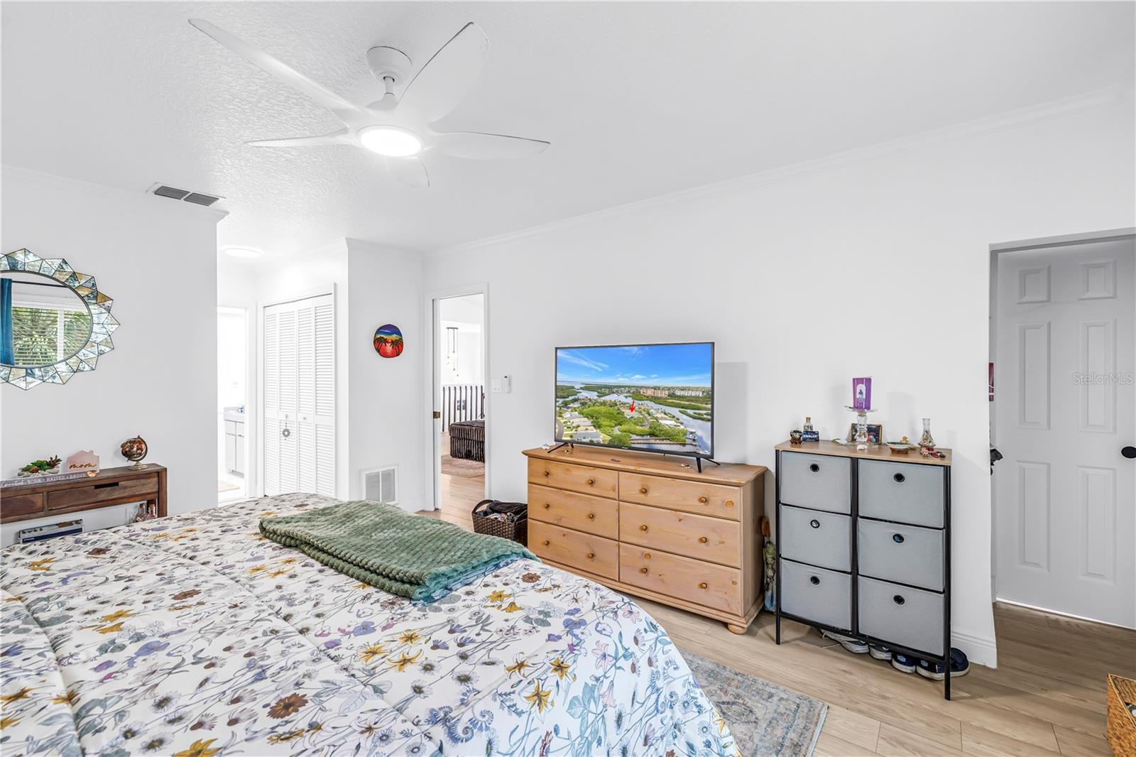 Image 38 of 95 For 4560 Rickover Court