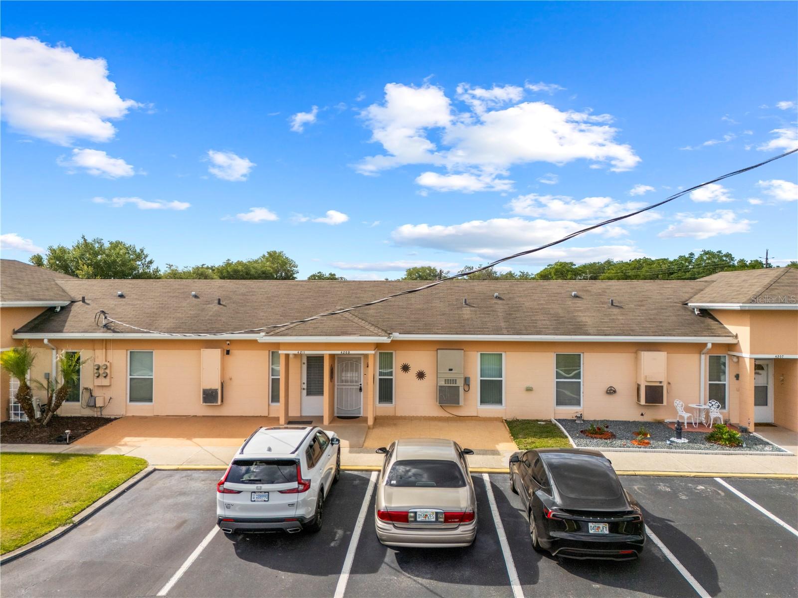 Details for 4209 Club Circle, LAKESHORE, FL 33854