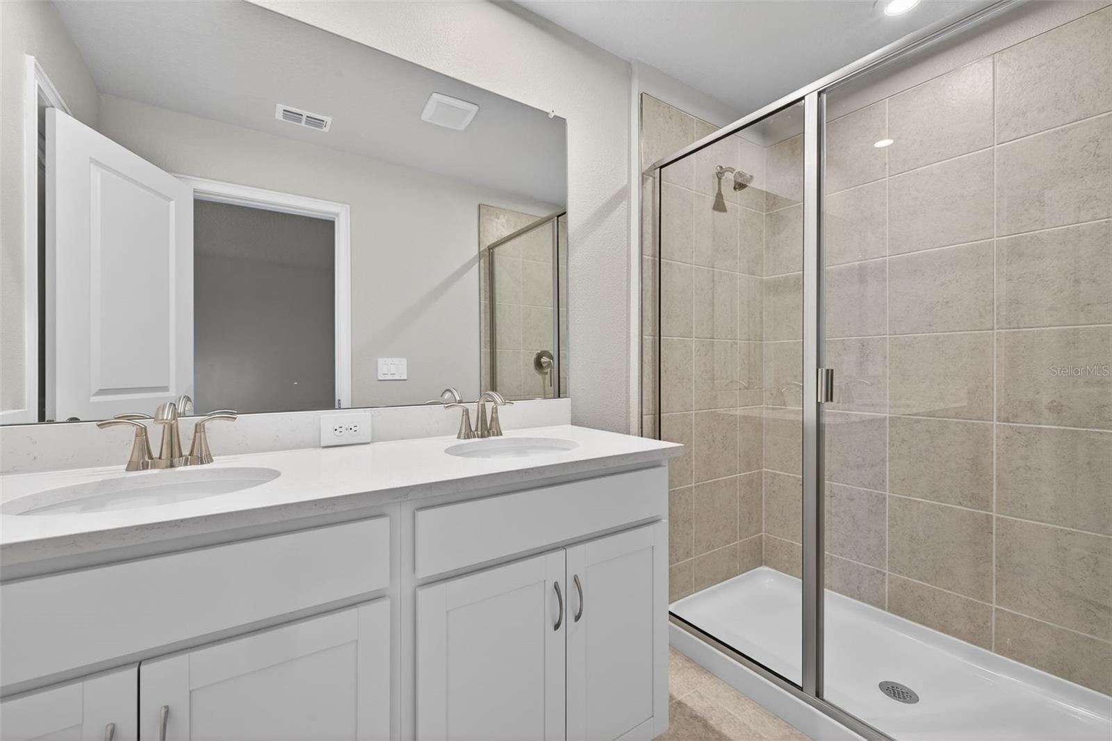 Image 14 of 28 For 9179 Aurelia Avenue