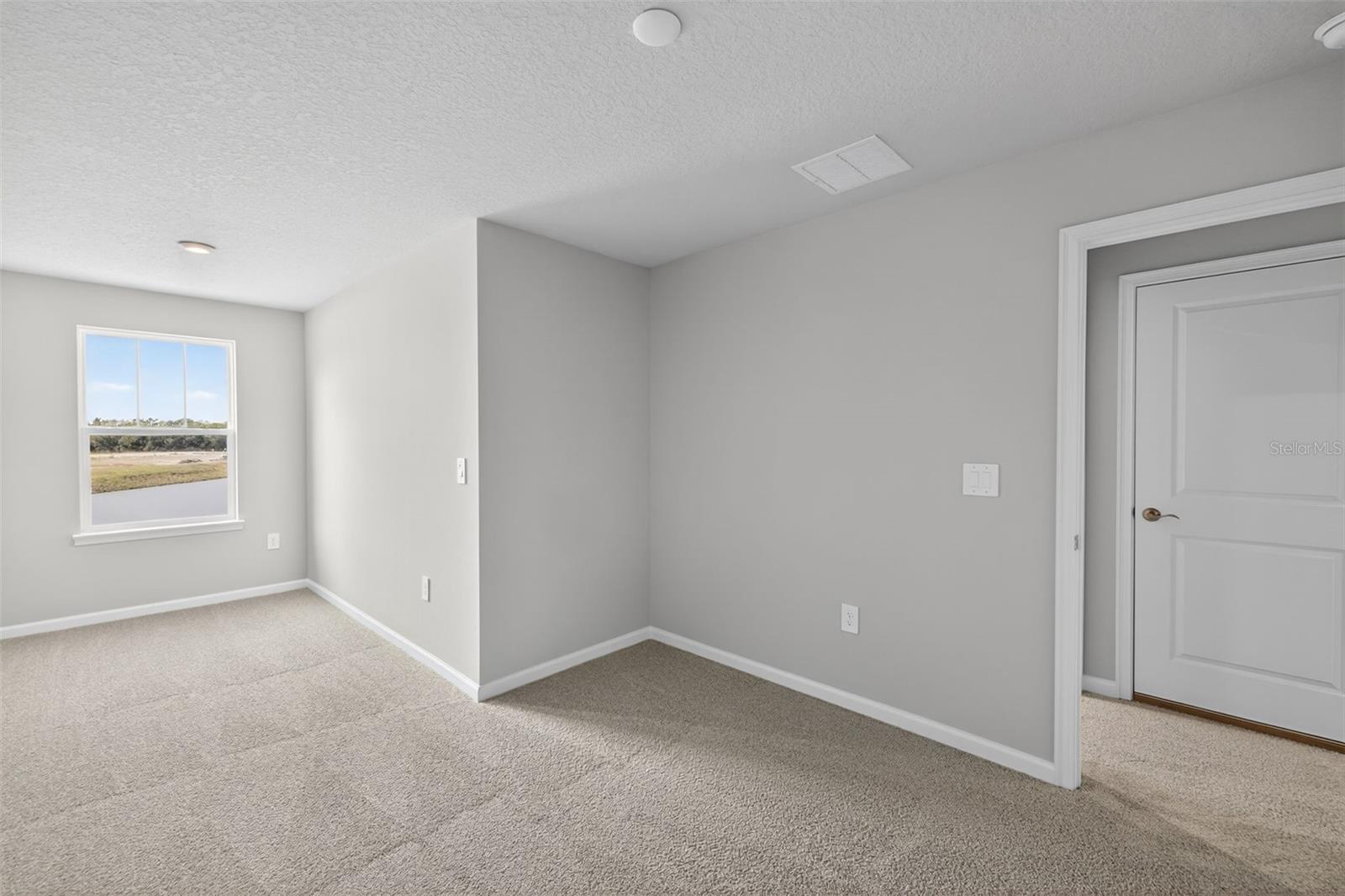 Image 17 of 28 For 9179 Aurelia Avenue