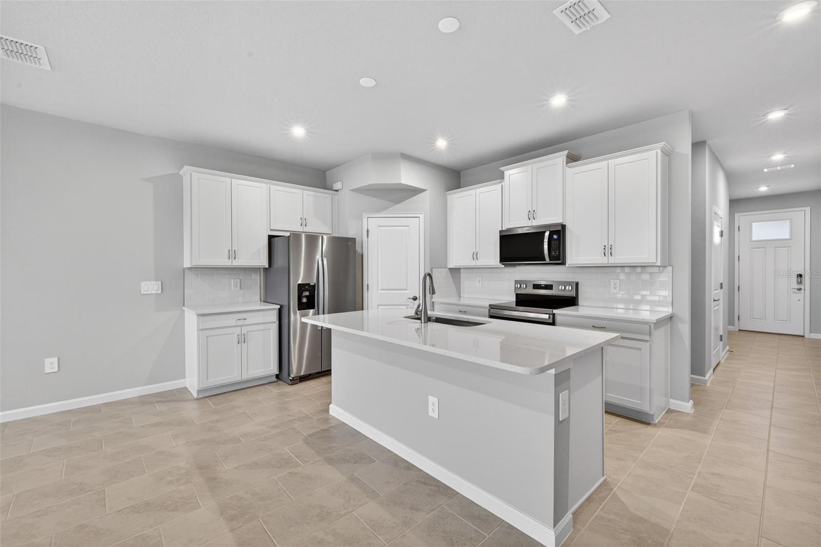 Image 3 of 28 For 9179 Aurelia Avenue