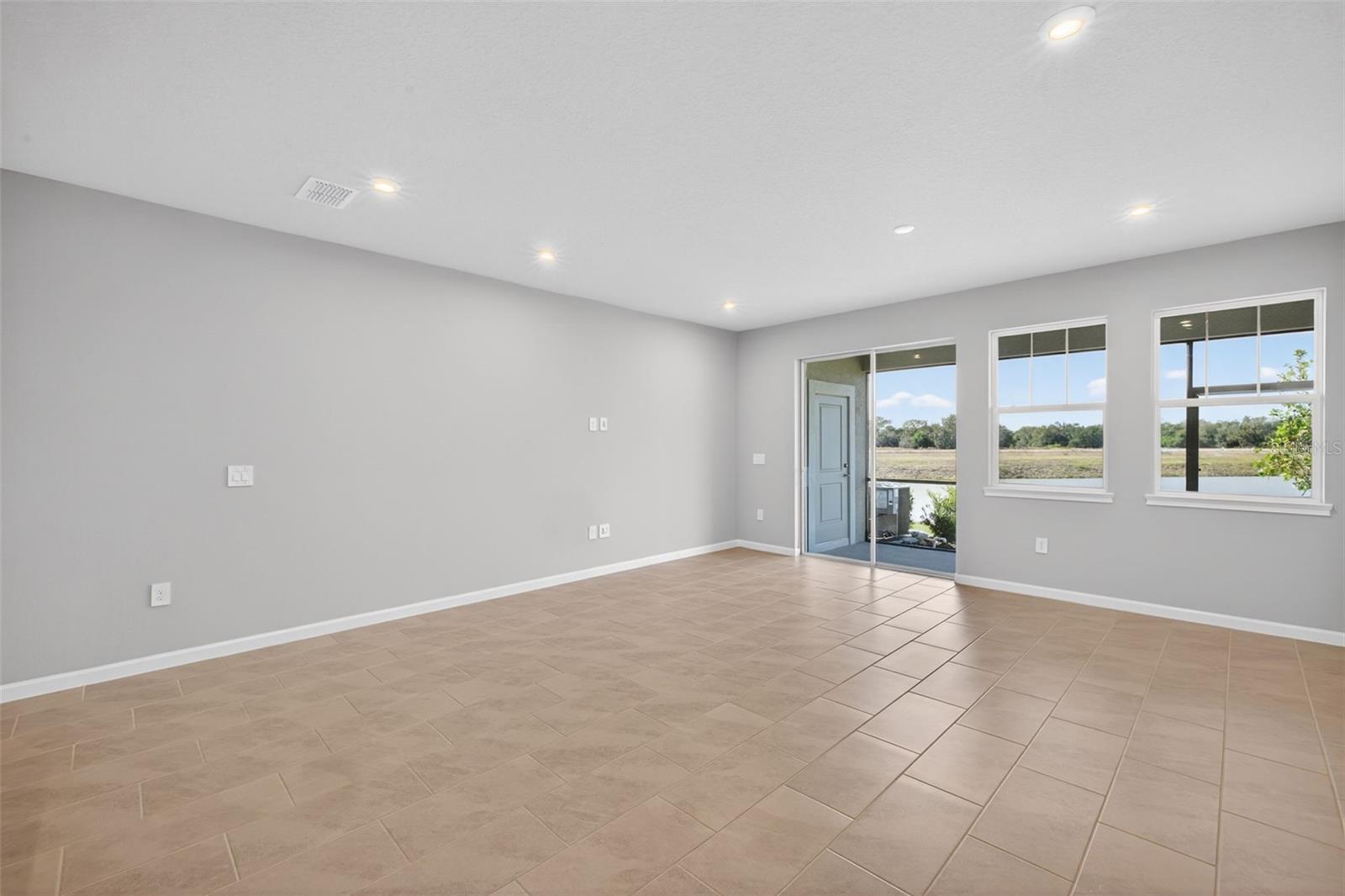 Image 9 of 28 For 9179 Aurelia Avenue