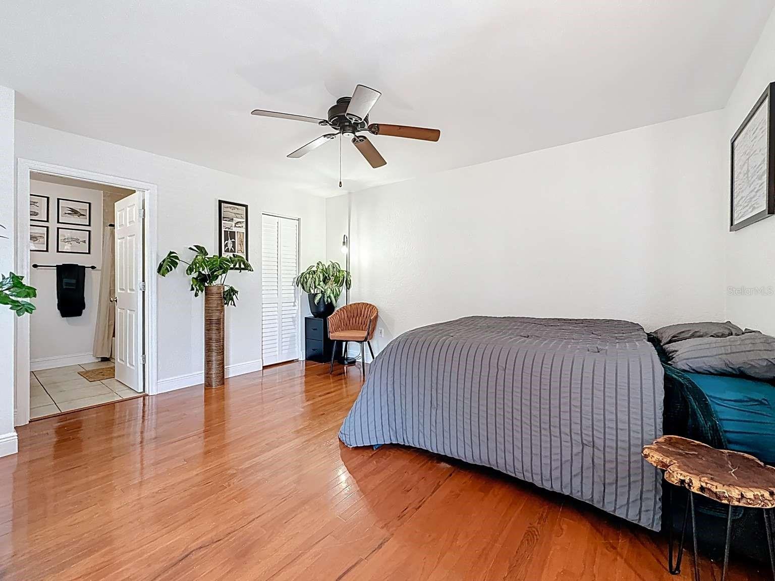 Image 10 of 24 For 3001 58th Avenue S 603