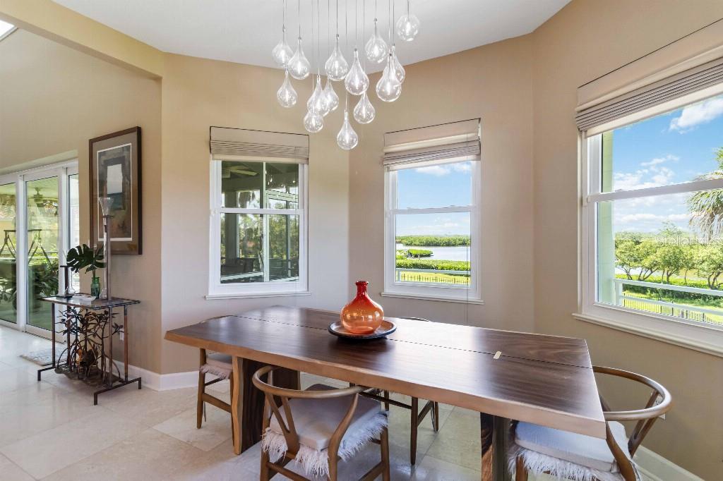 Image 14 of 38 For 6511 Bayshore Road