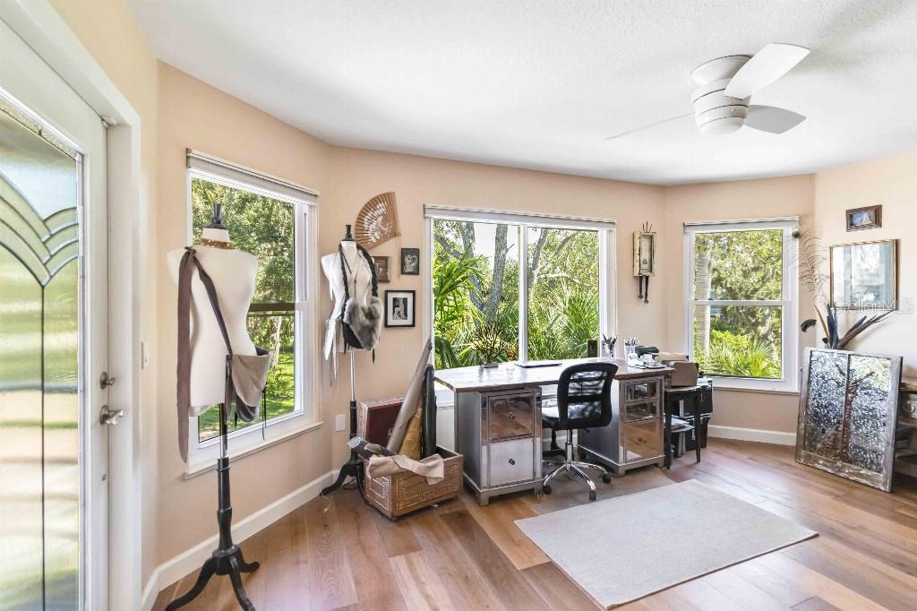 Image 23 of 38 For 6511 Bayshore Road