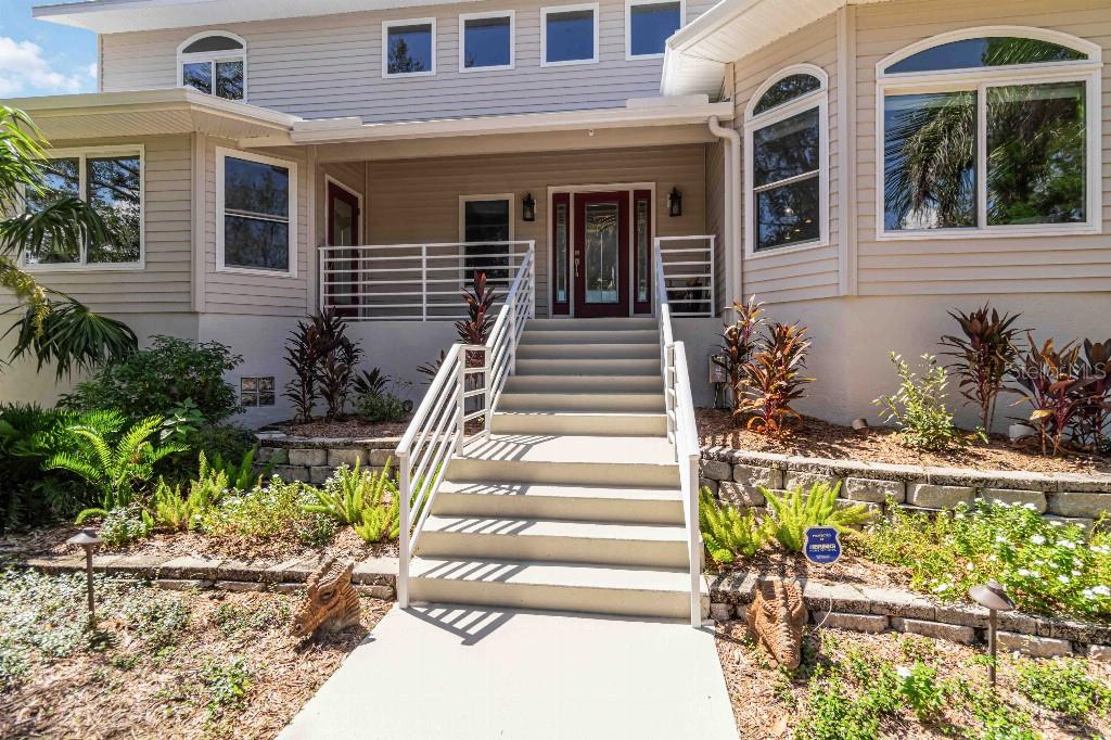 Image 7 of 38 For 6511 Bayshore Road