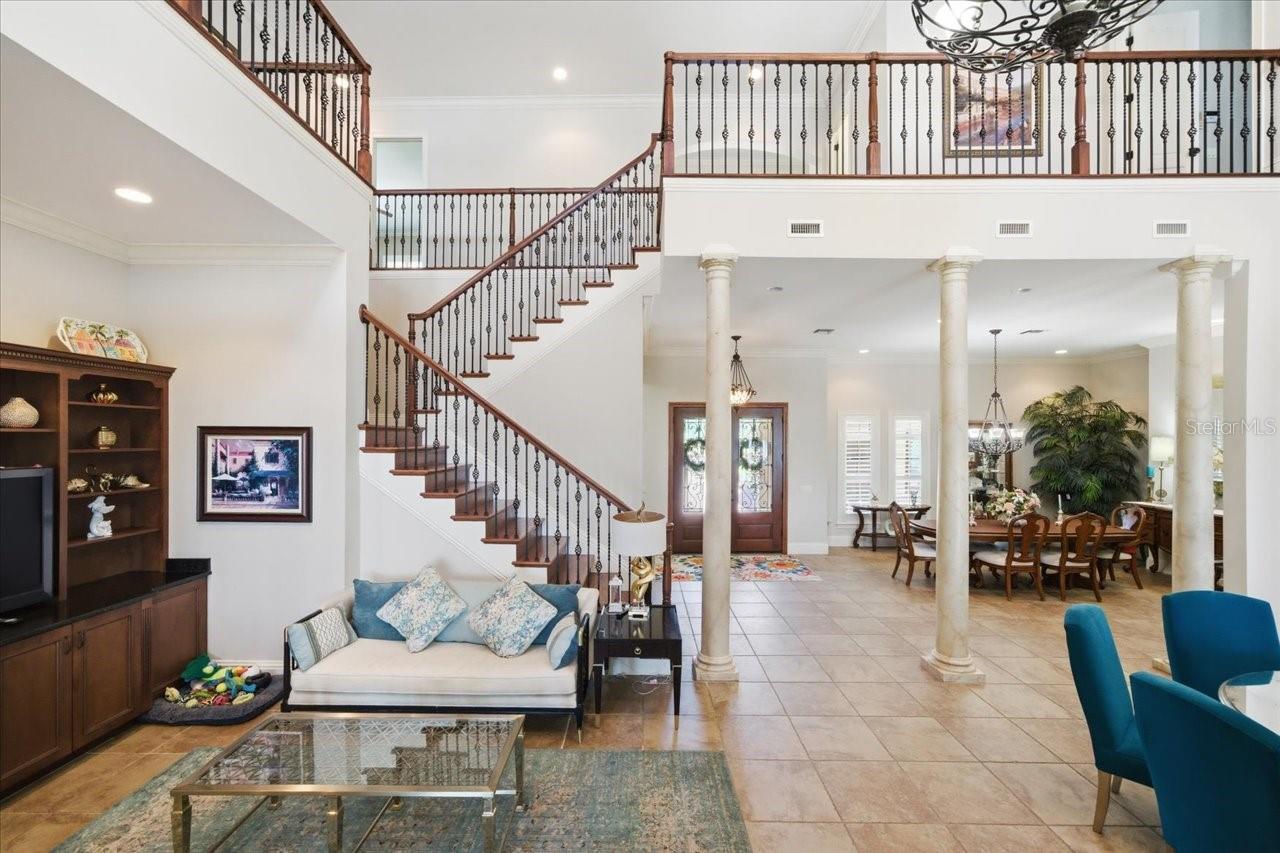 Listing photo id 21 for 18258 Wayne Road