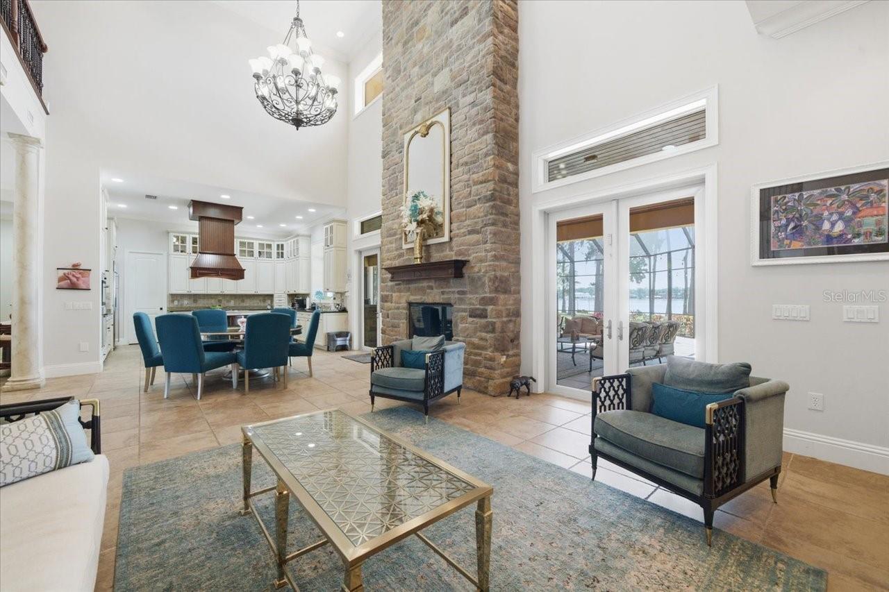 Listing photo id 24 for 18258 Wayne Road