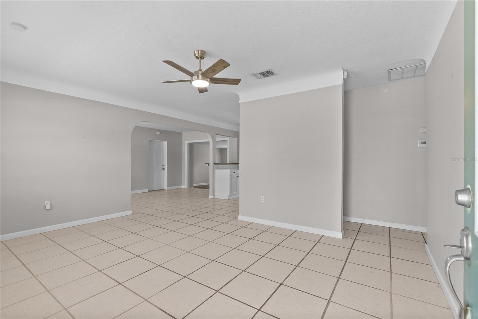 Image 3 of 45 For 4813 Lake Charles Drive N