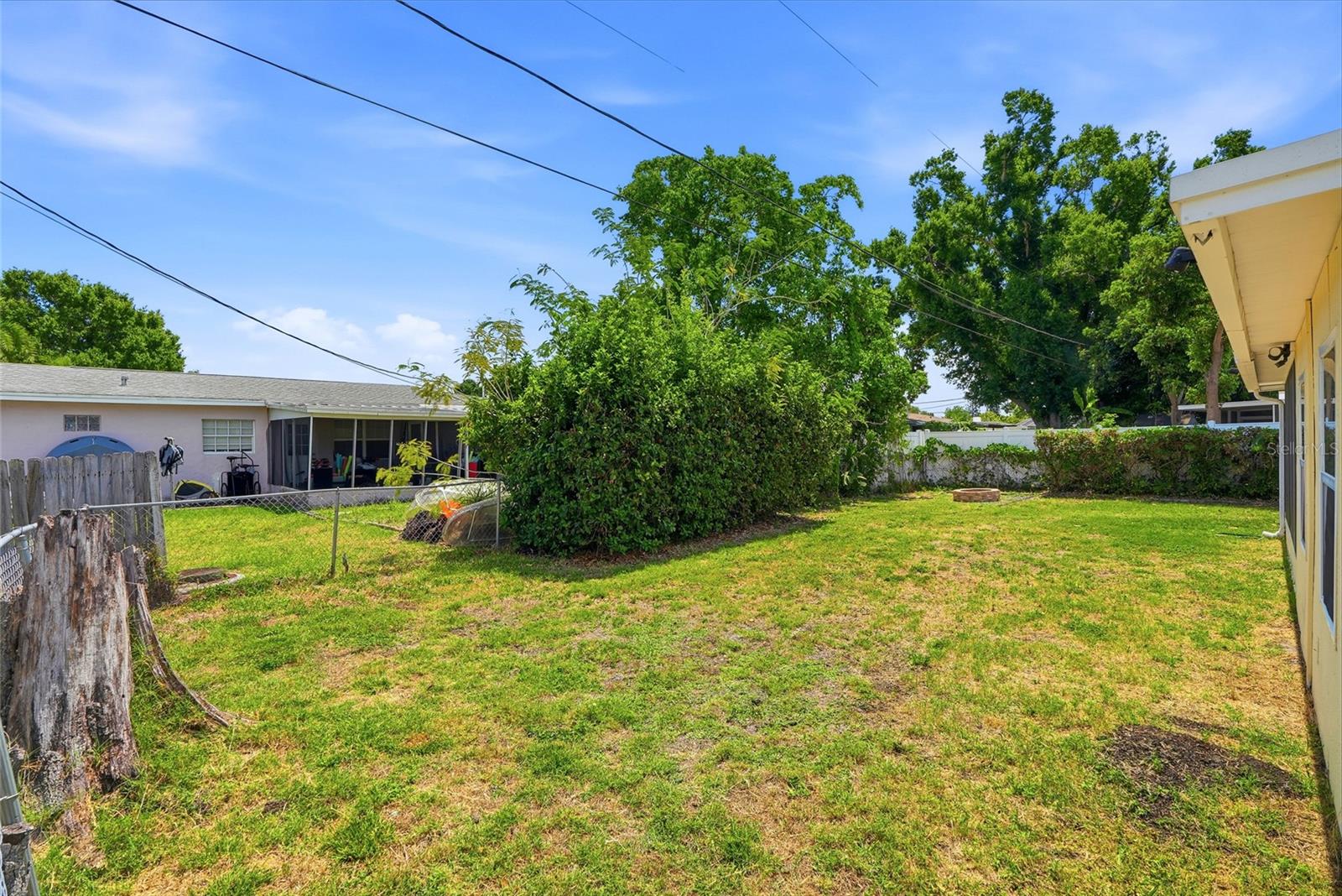 Image 40 of 45 For 4813 Lake Charles Drive N