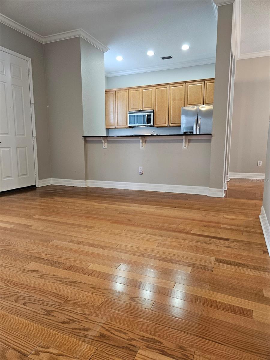 Image 15 of 31 For 1005 Edison Park Court