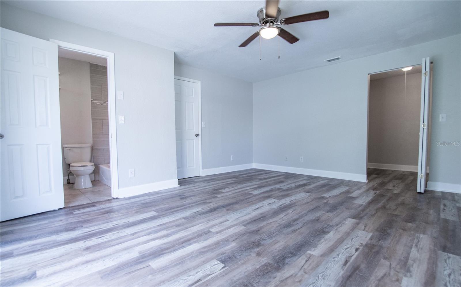Image 15 of 37 For 4710 Price Avenue