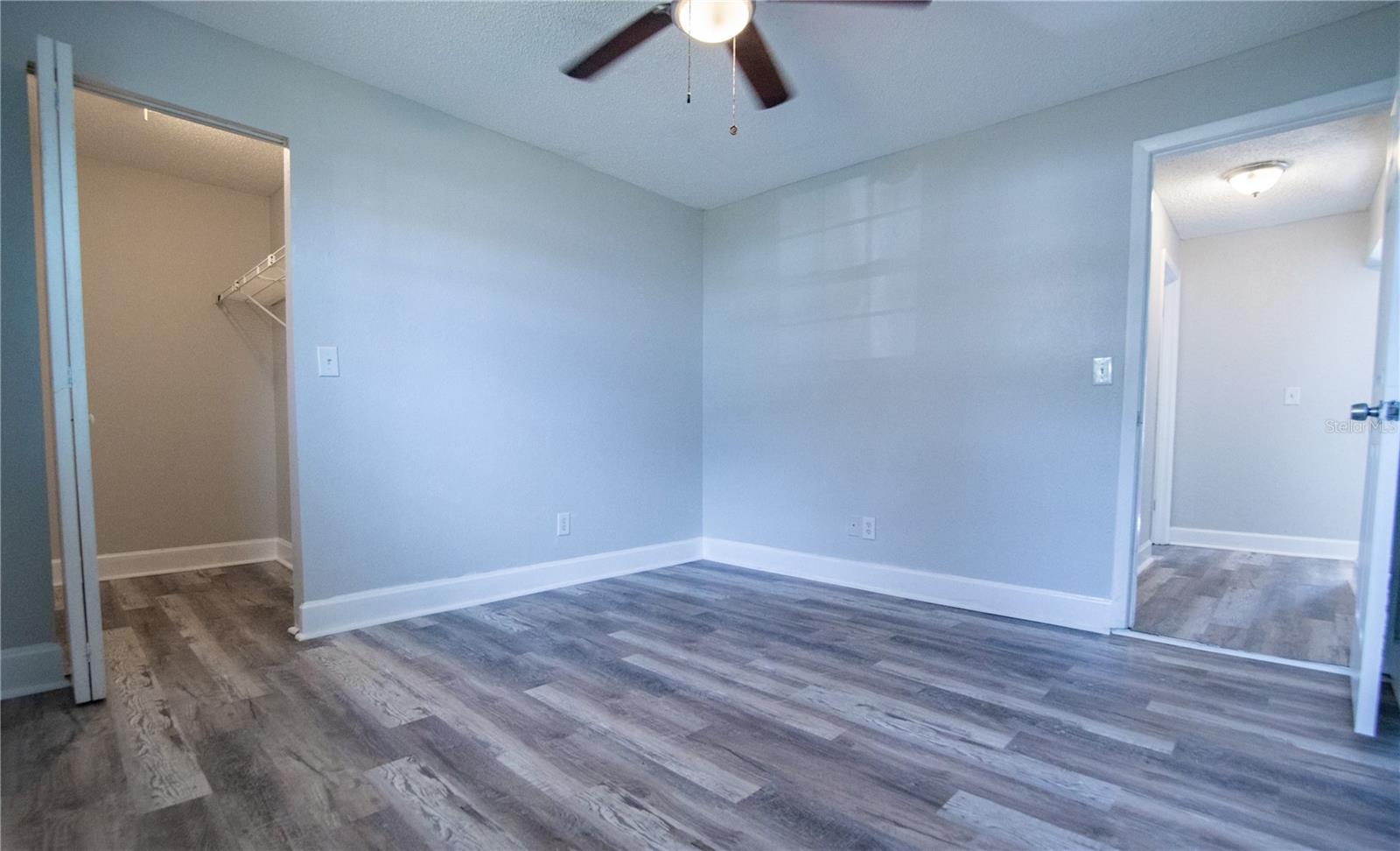 Image 22 of 37 For 4710 Price Avenue