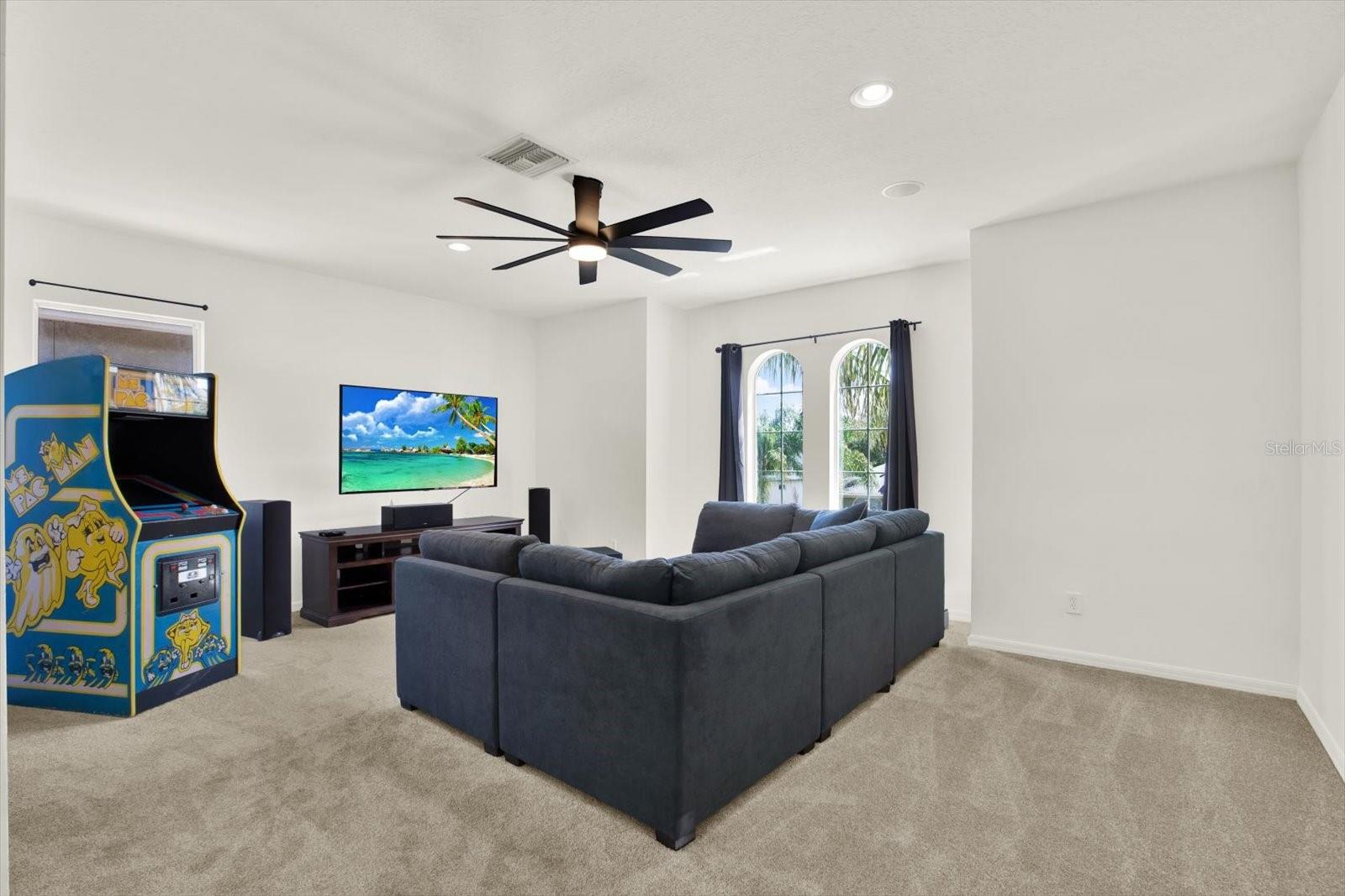 Image 29 of 67 For 4023 Huntingdale Court