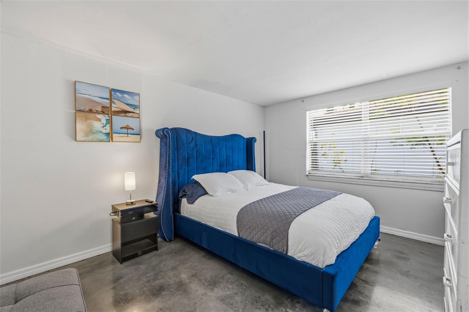 Image 20 of 28 For 6410 Westport Drive