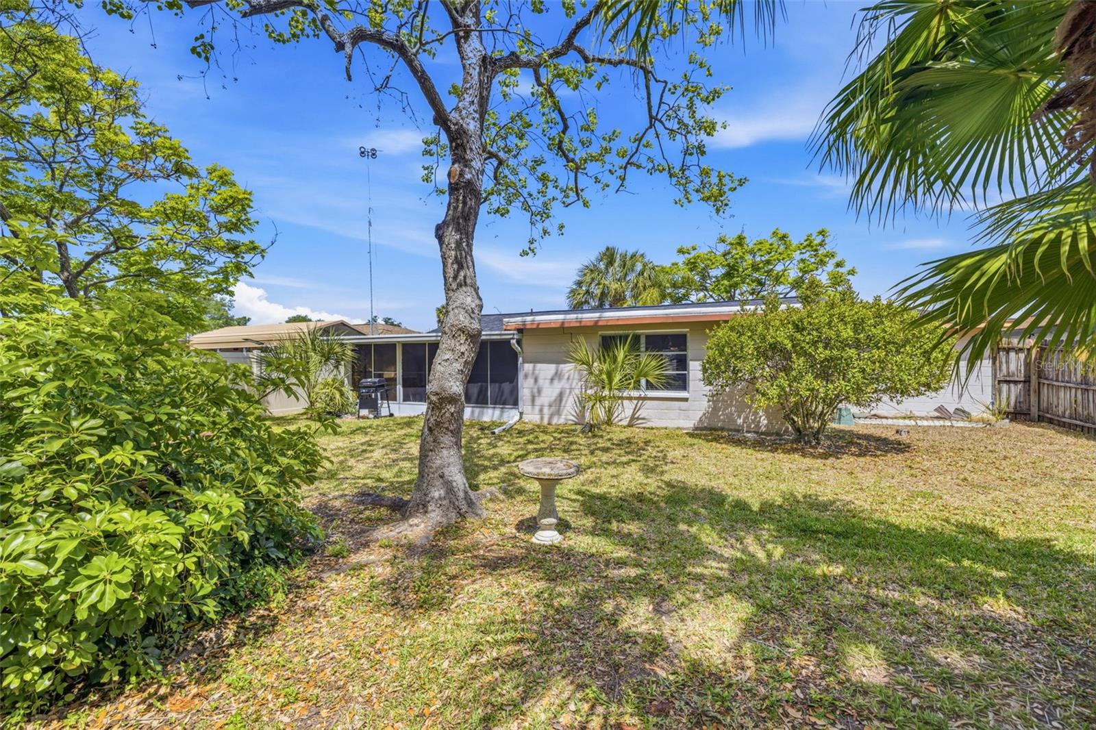 Image 27 of 28 For 6410 Westport Drive