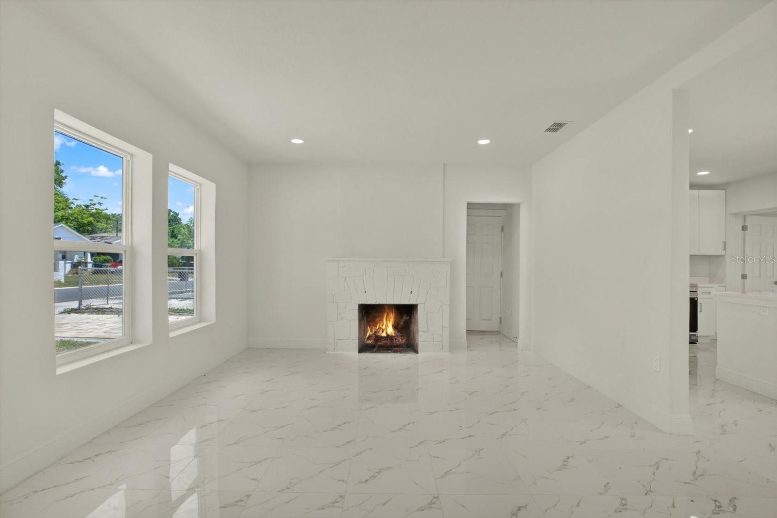 Image 10 of 33 For 1209 33rd Avenue