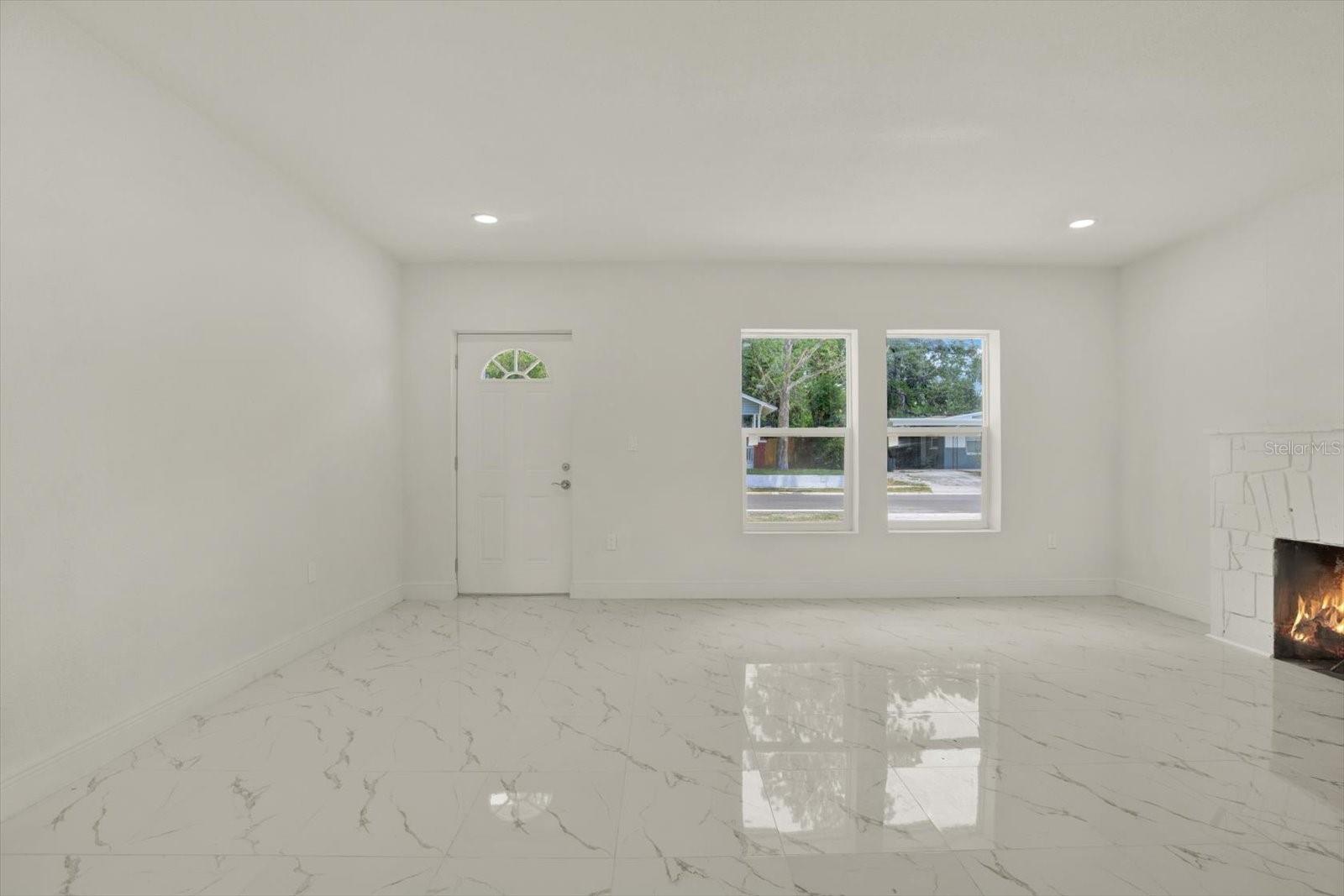 Image 11 of 33 For 1209 33rd Avenue