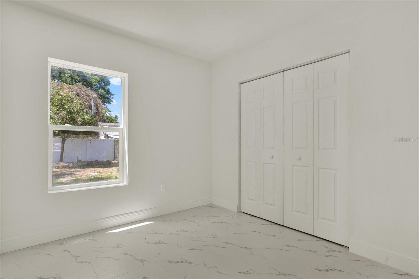 Image 22 of 33 For 1209 33rd Avenue