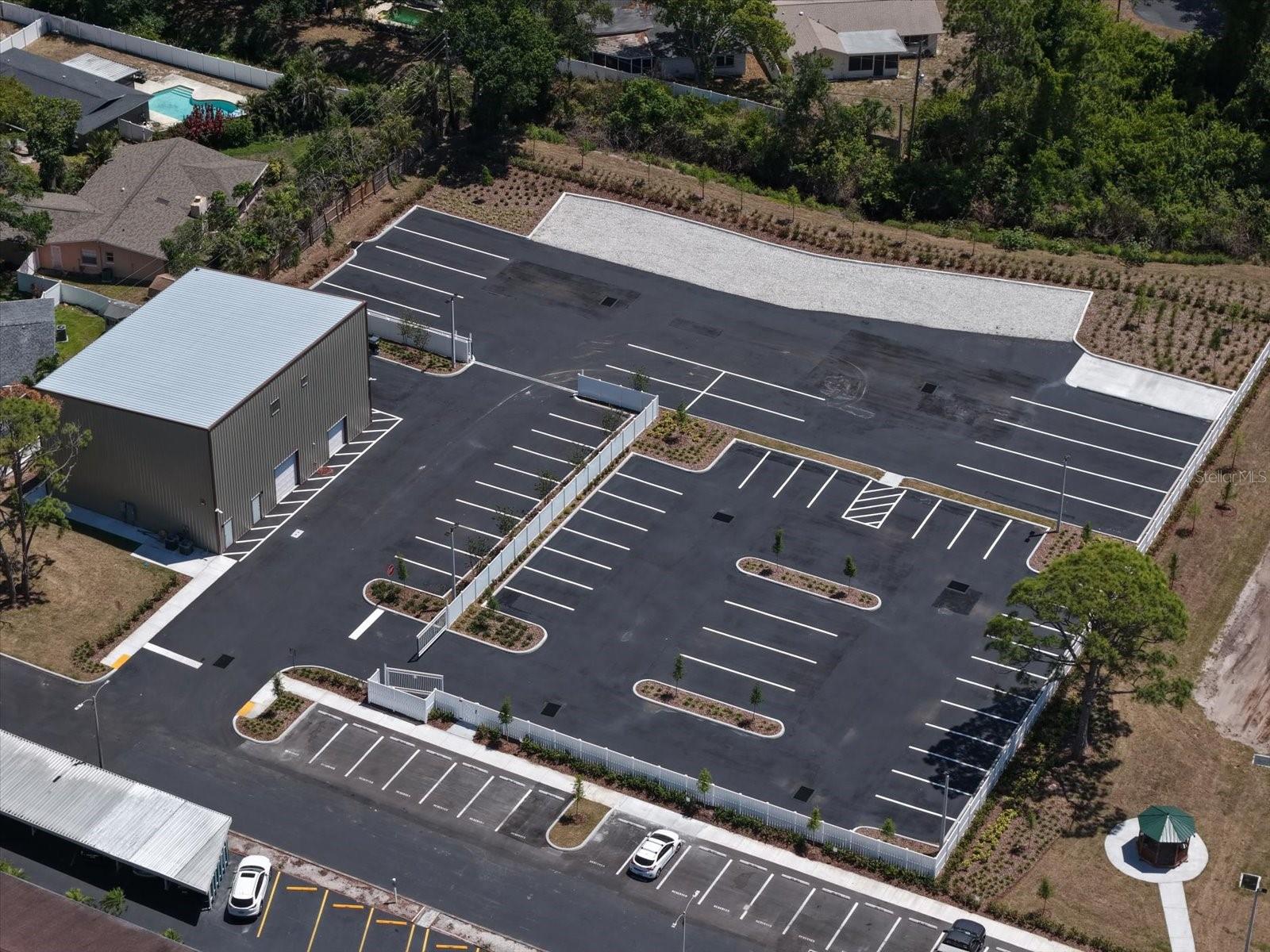 Image 32 of 39 For 5970 80th Street N 411