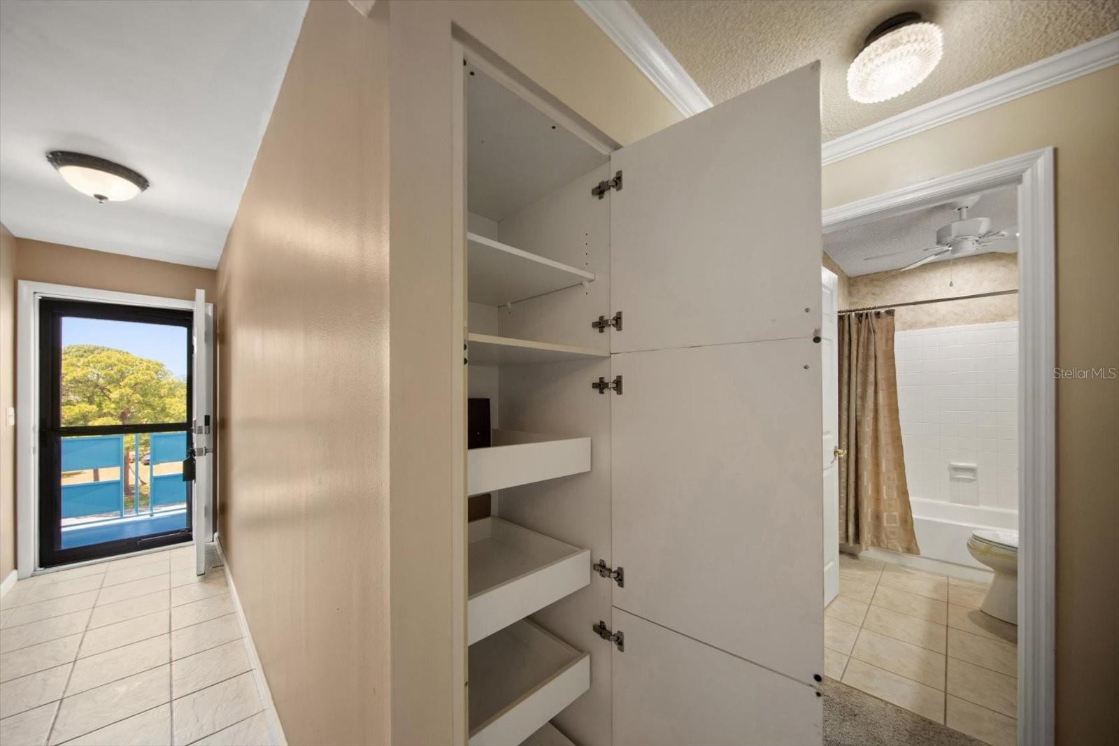 Image 7 of 39 For 5970 80th Street N 411