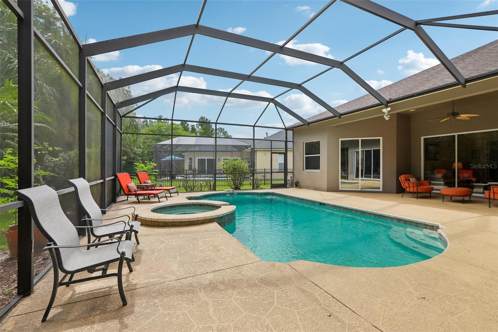 Image 34 of 40 For 20639 Longleaf Pine Avenue
