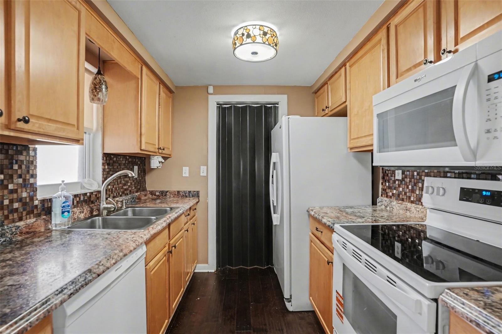 Image 8 of 32 For 2217 Harrison Drive