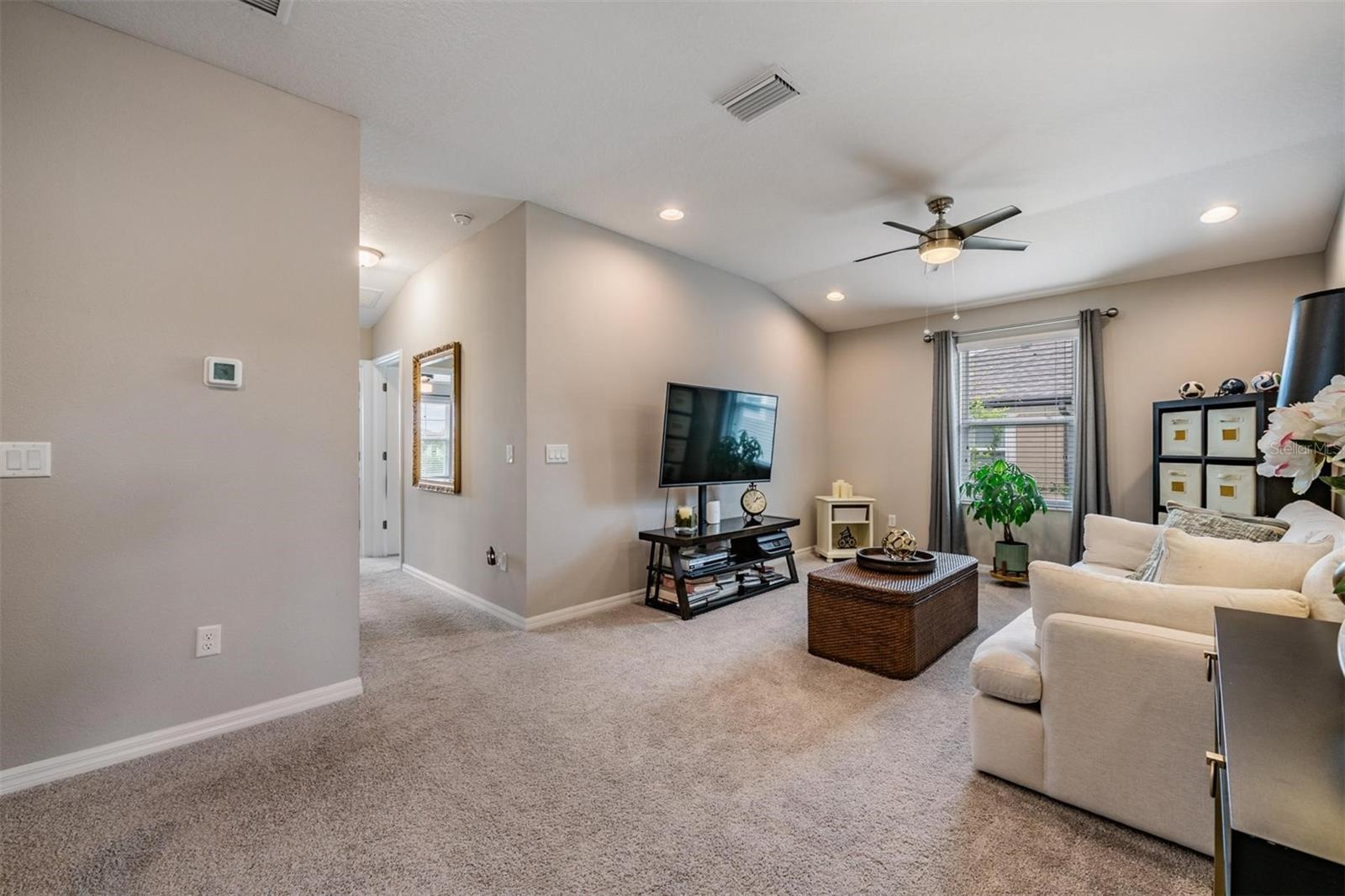 Image 16 of 39 For 29947 Southwell Lane