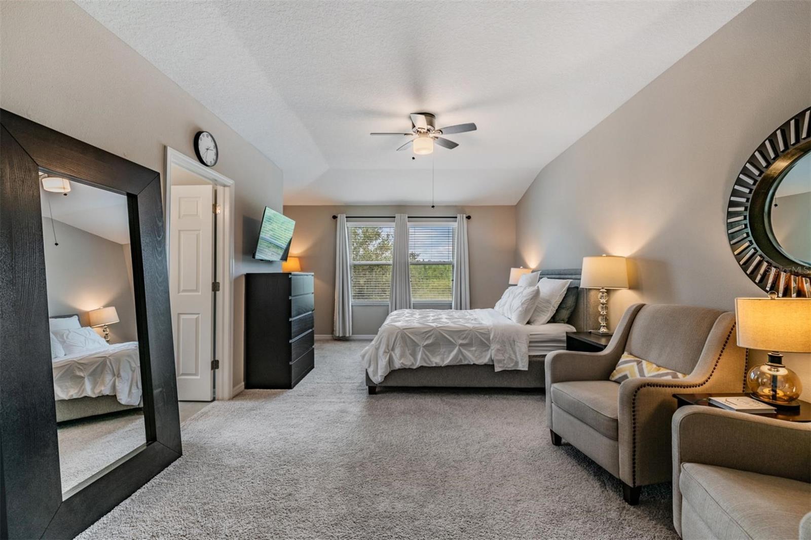 Image 19 of 39 For 29947 Southwell Lane