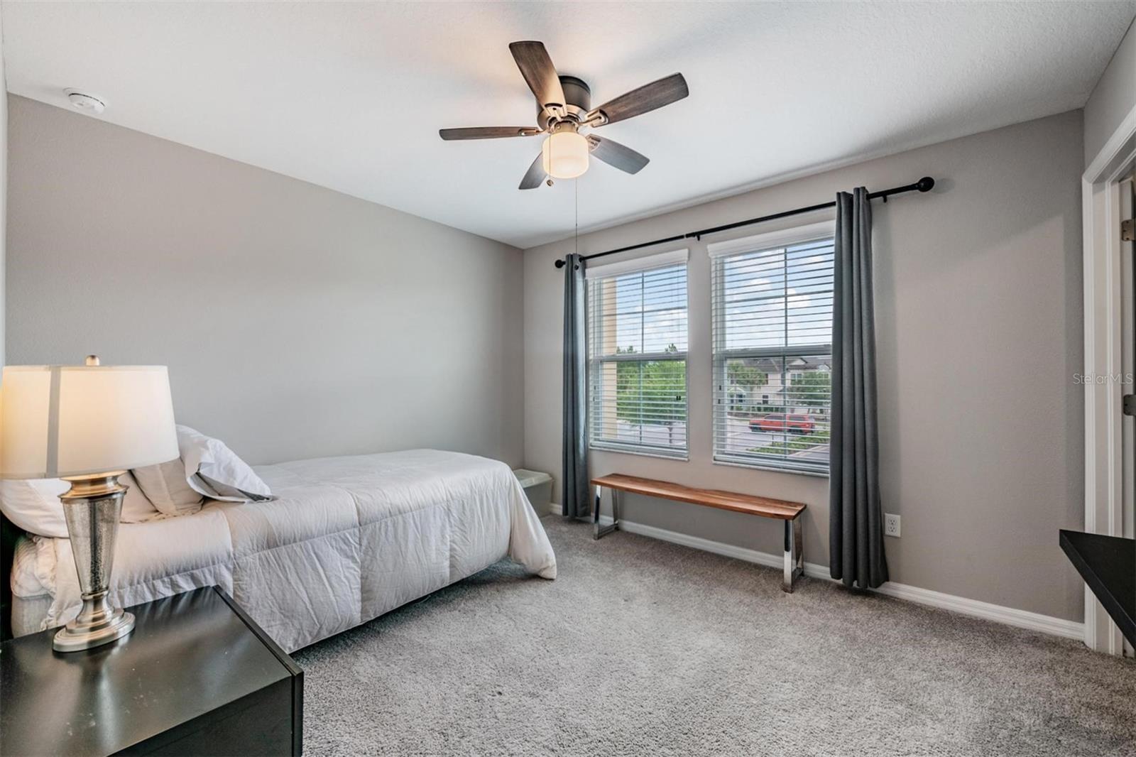 Image 21 of 39 For 29947 Southwell Lane