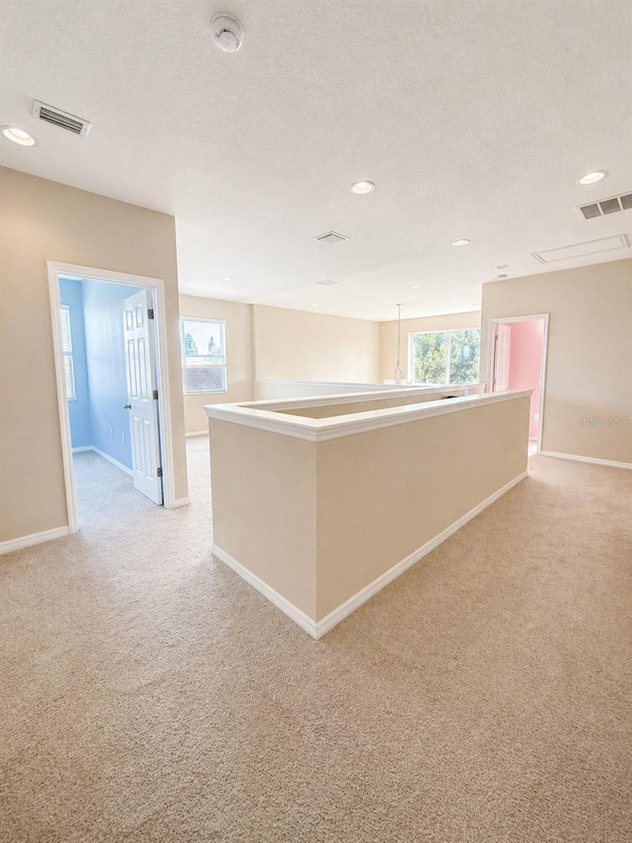Image 8 of 11 For 8623 Deep Maple Drive