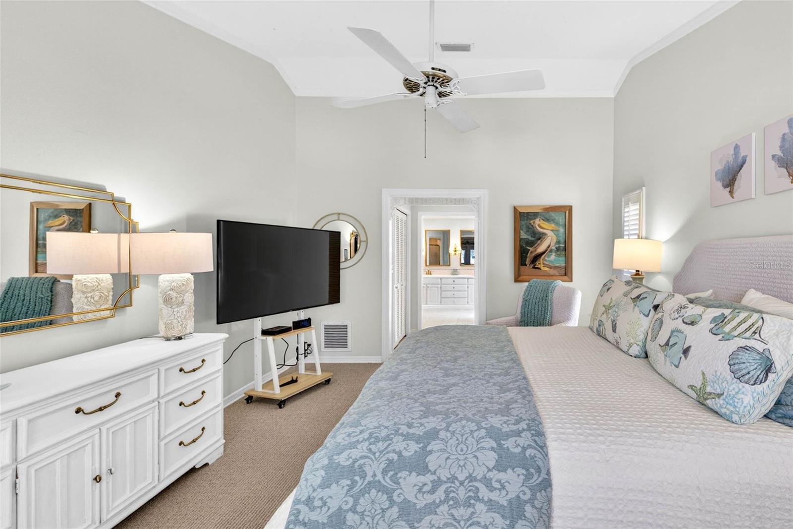 Image 39 of 78 For 11671 Harborside Circle