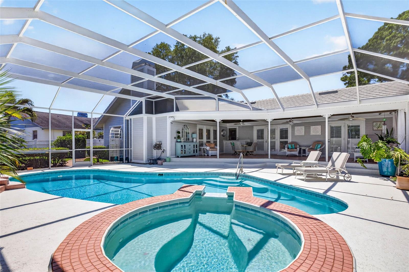Image 61 of 78 For 11671 Harborside Circle