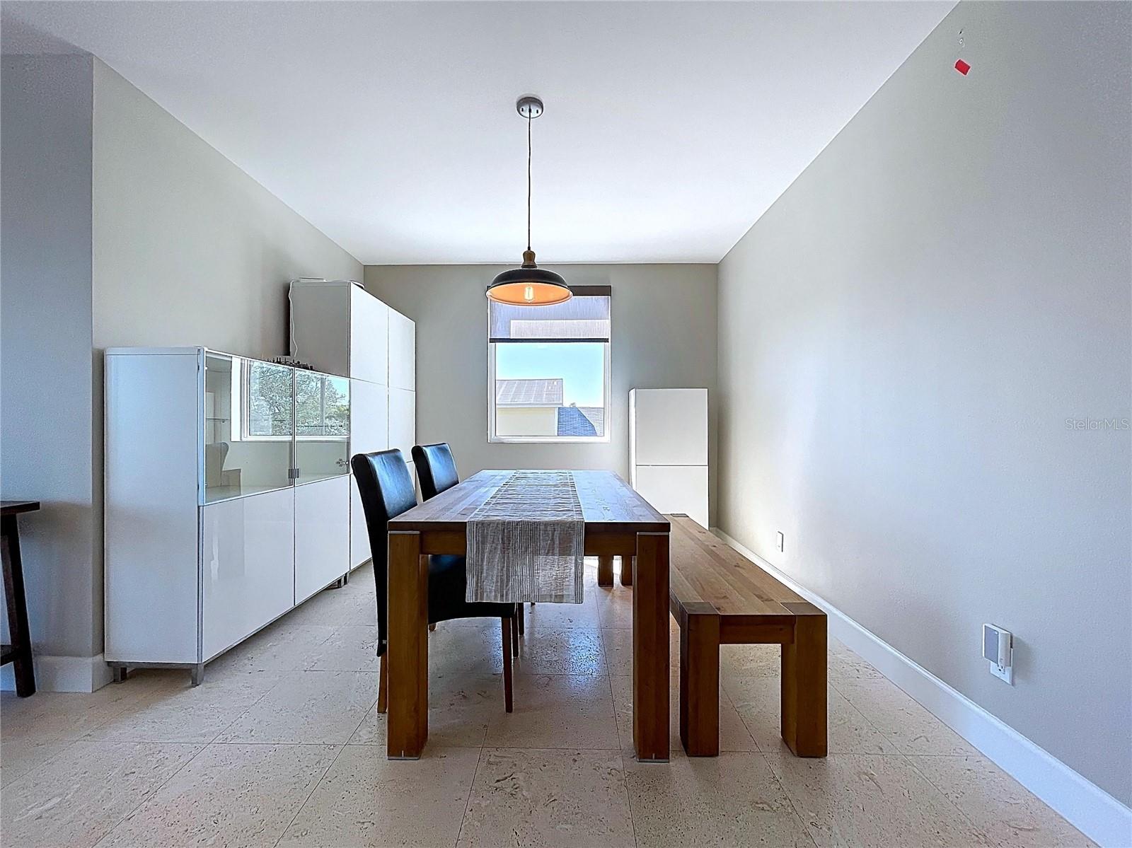 Image 12 of 70 For 306 Bay Plz  