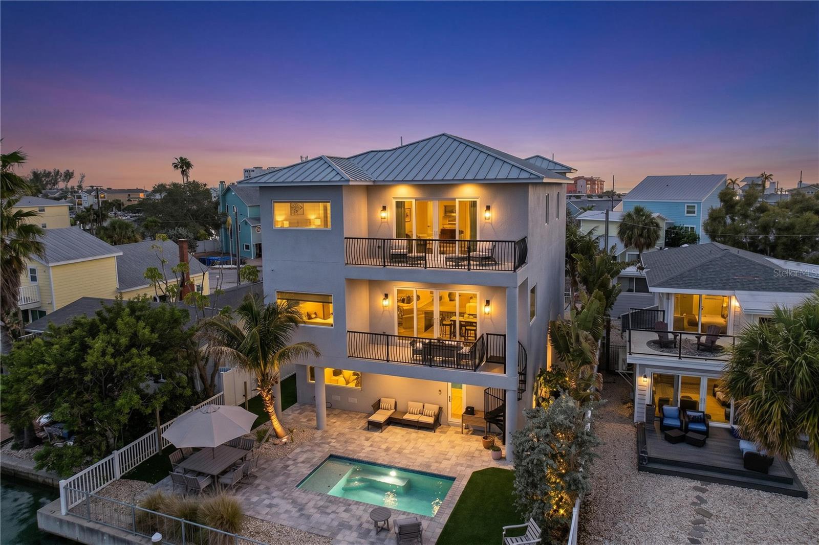 Image 4 of 70 For 306 Bay Plz  