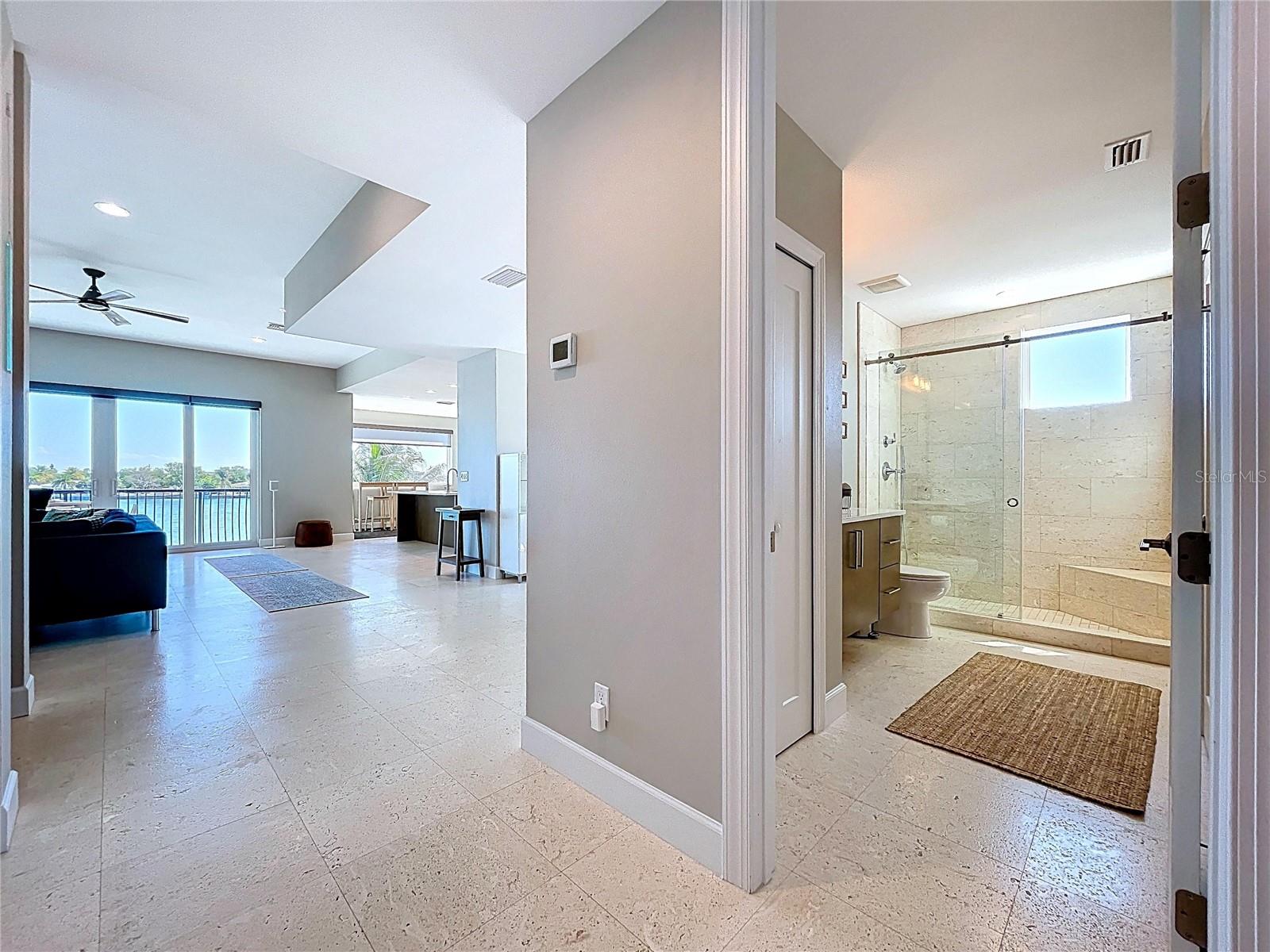 Image 47 of 70 For 306 Bay Plz  