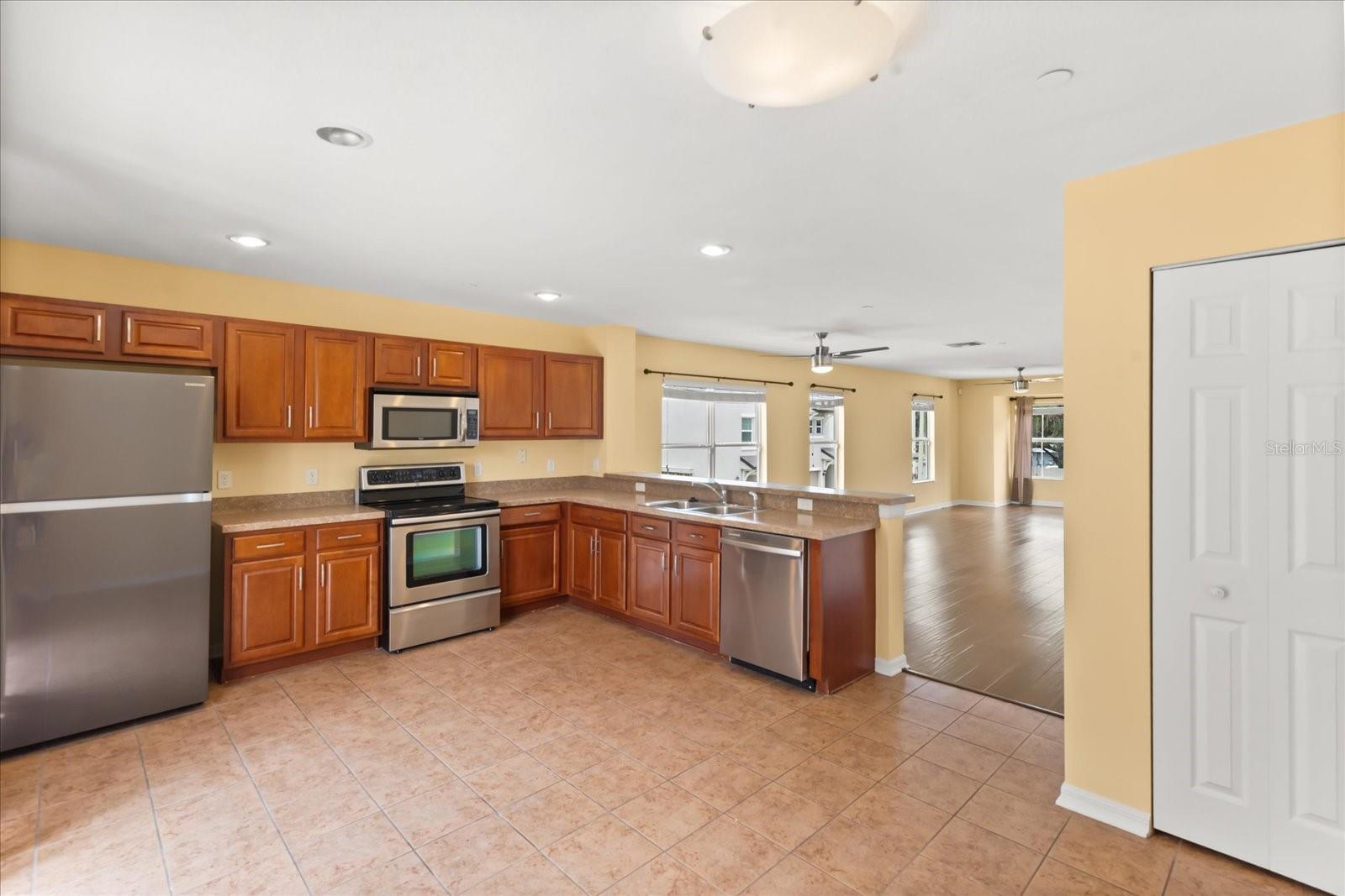 Image 7 of 27 For 4405 Tuscan Loon Drive