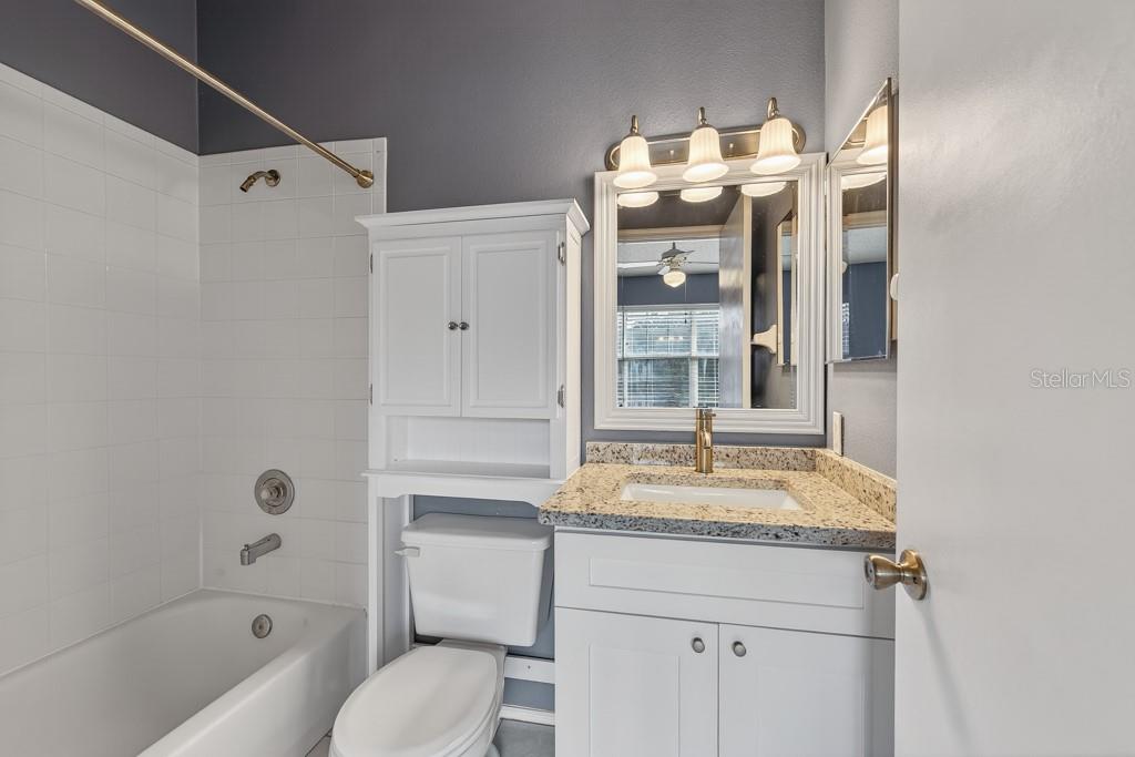 Image 21 of 42 For 6353 Bayside Key Drive